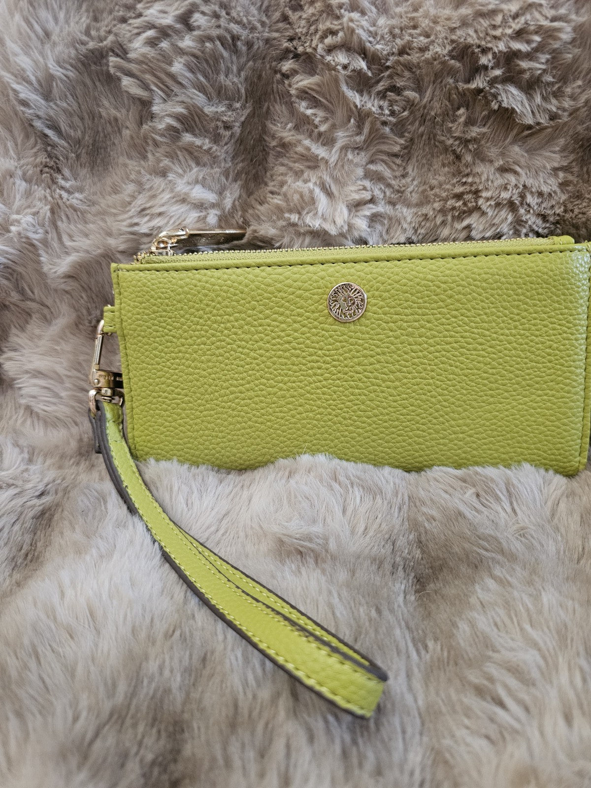 Wallet Anne Klein wrist wallet light green vey slightly used