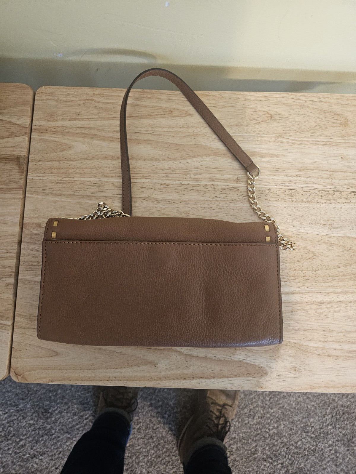 Purse Michael Kors brown crossbody bag used and in wonderful shape