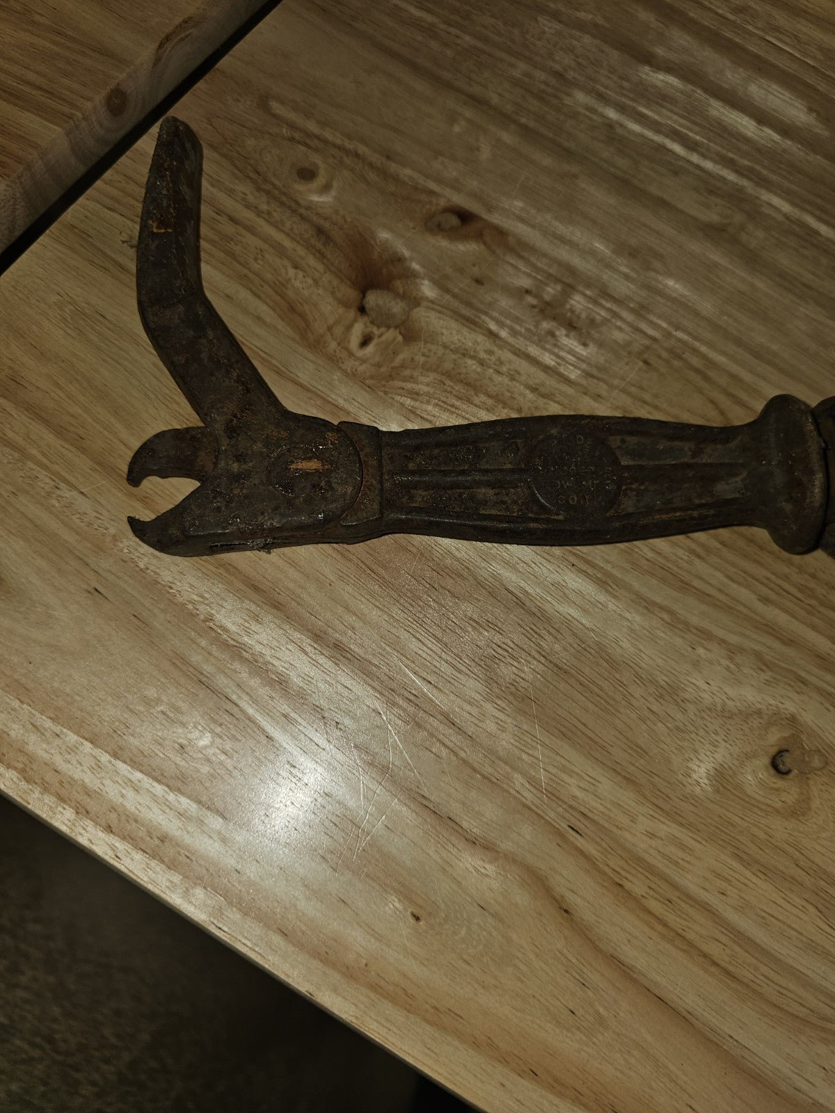 Vintage Brideport # 20 Nail Puller
