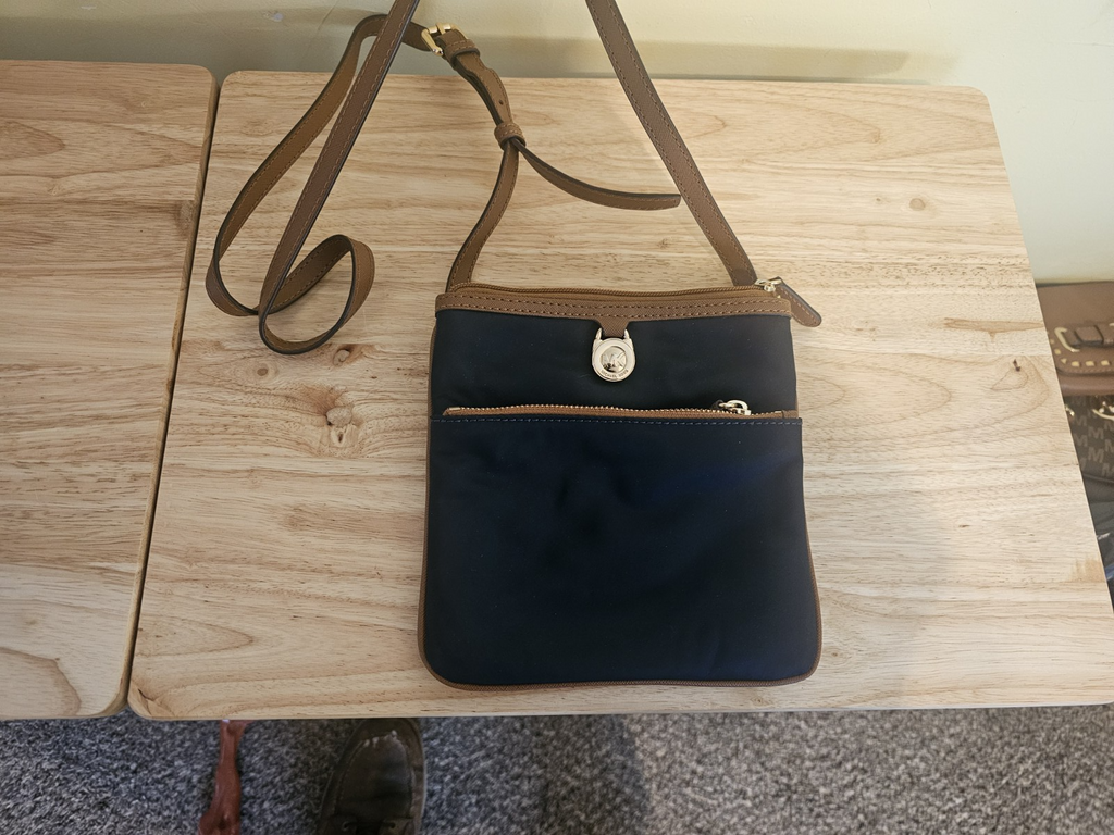 Purse Michael Kors handbag crossbody used