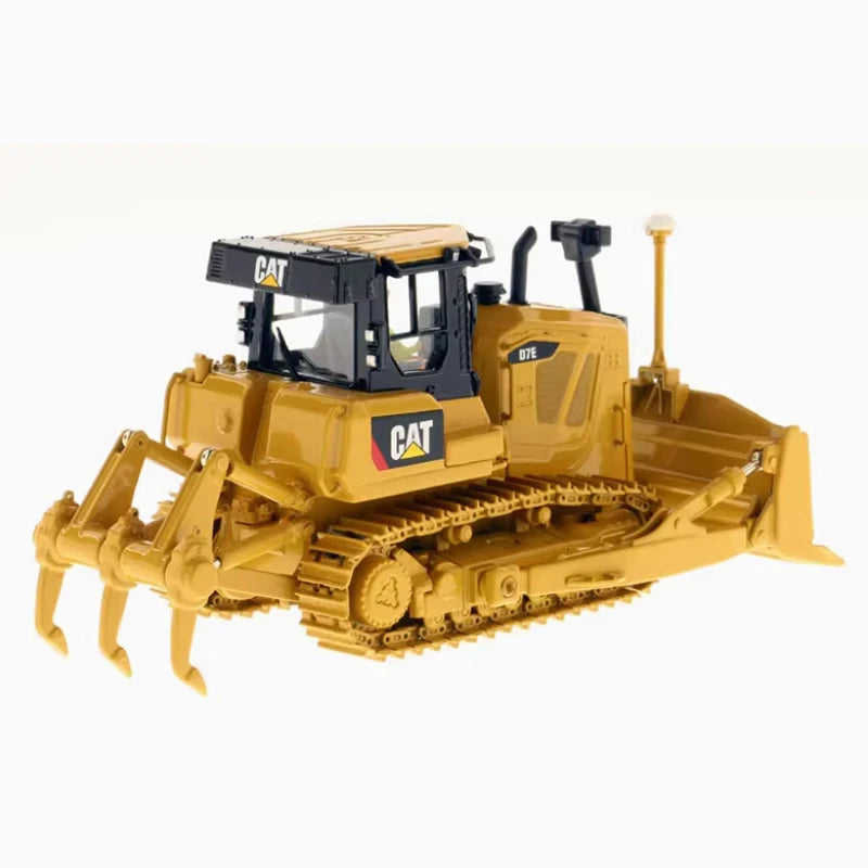 DM Diecast 1:50 Cat D7E Bulldozer Forklift Alloy Engineering Machinery Model 85224C Collection Souvenir Ornaments Toys Gift