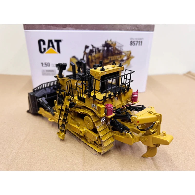 DM Diecast 1:50 Scale CAT D10 DOZER Crawler Bulldozer Alloy Engineering Forklift Model 85711 Finished Simulation Collection Gift
