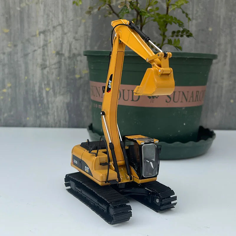 1:50 Original Scale Model,CAT 320D L HYDRAULIC EXCAVATOR,diecast model for collection and display