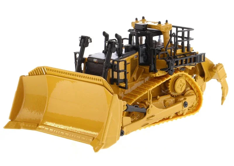 1:87 Scale DM CAT D11  Bulldozer Hook Machine Alloy Engineering Vehicle Model 85659 Collection Ornaments Souvenirs